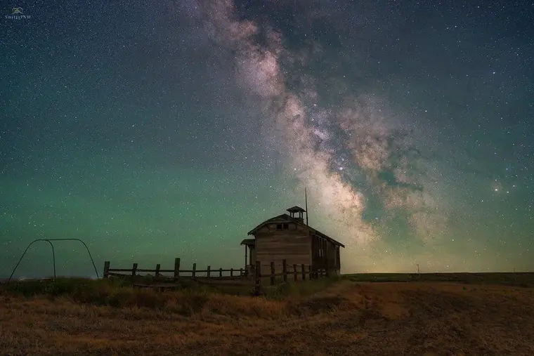 Pacific Northwest landscape, nature, and Milky Way photography by SmittyPNW.art - gallery image 6