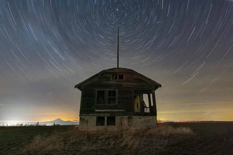 Abandoned places photography in Oregon and the Pacific Northwest by SmittyPNW.art - gallery image 11