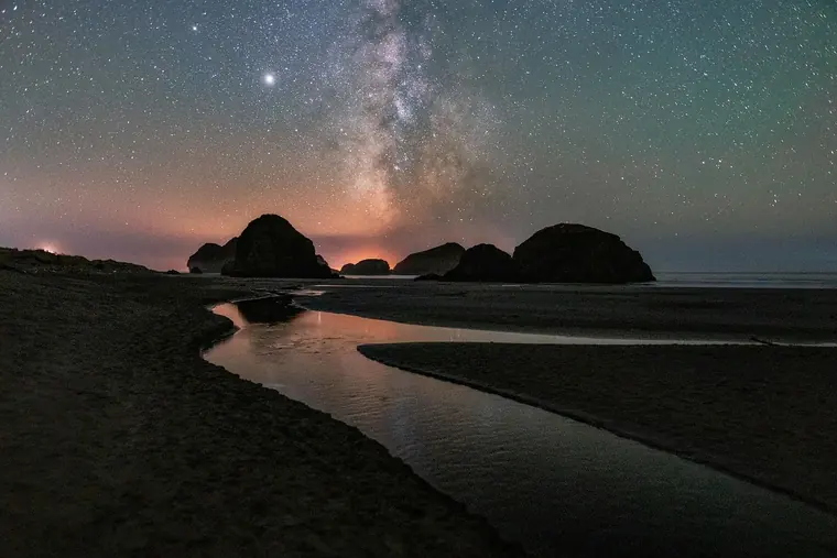 Oregon Coast landscape and Milky Way photography by SmittyPNW.art - gallery image 7