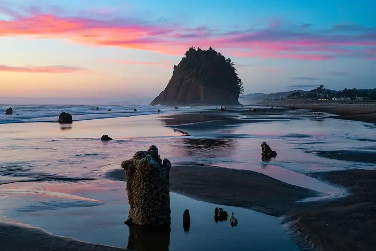 Oregon Coast landscape and Milky Way photography by SmittyPNW.art - gallery image 18