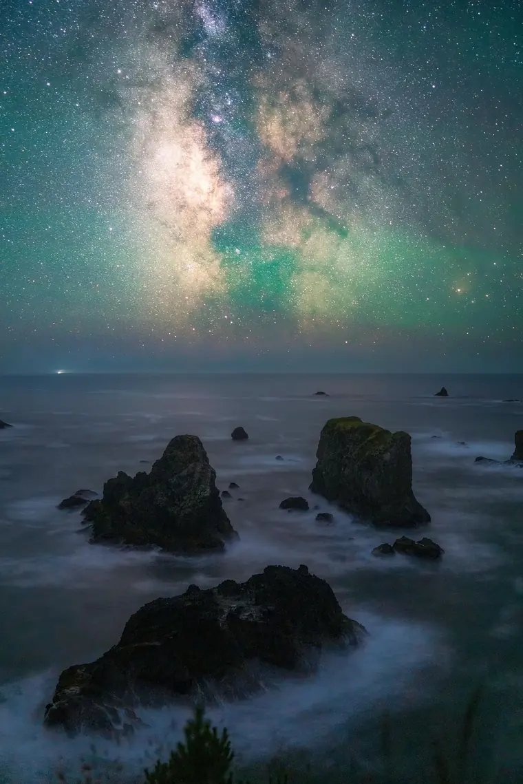 Oregon Coast landscape and Milky Way photography by SmittyPNW.art - gallery image 39
